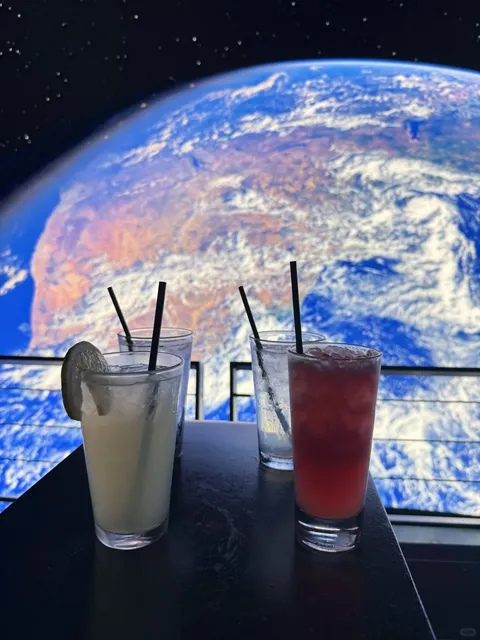 LA Kid-Friendly Spot｜Cosm LA Mini Sphere Check-In 🌌🎪