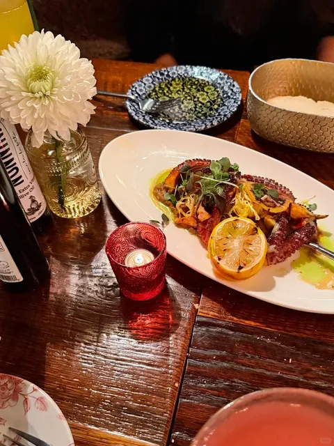 Chicago Food｜Franklin Room 🥃 Great Food & Drinks