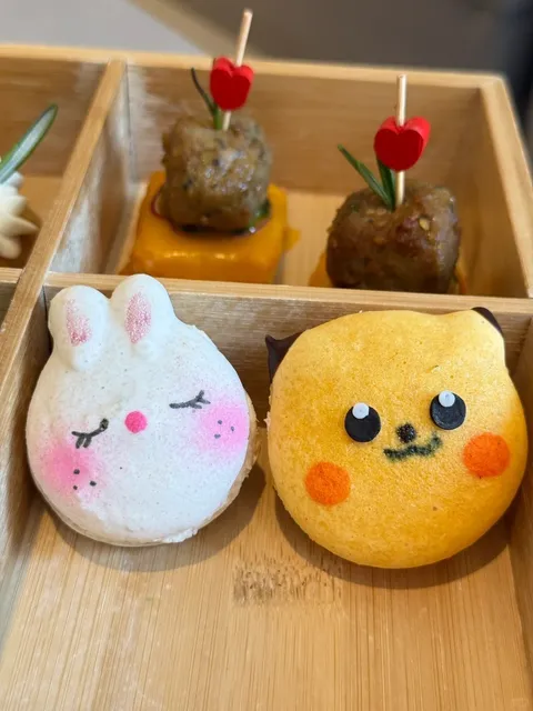 Spring-Themed 9-Box Afternoon Tea in LIC — Hidden Gem! 🍰🌸