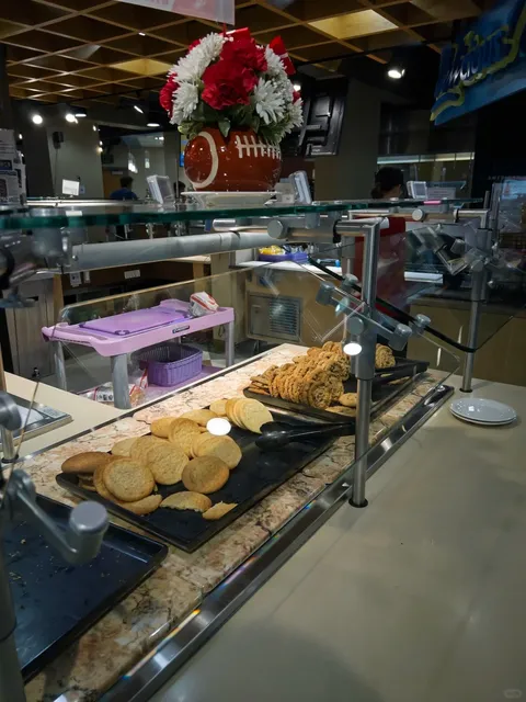 🍚 Madison Campus Dining Review — Rheta’s Market 🏫