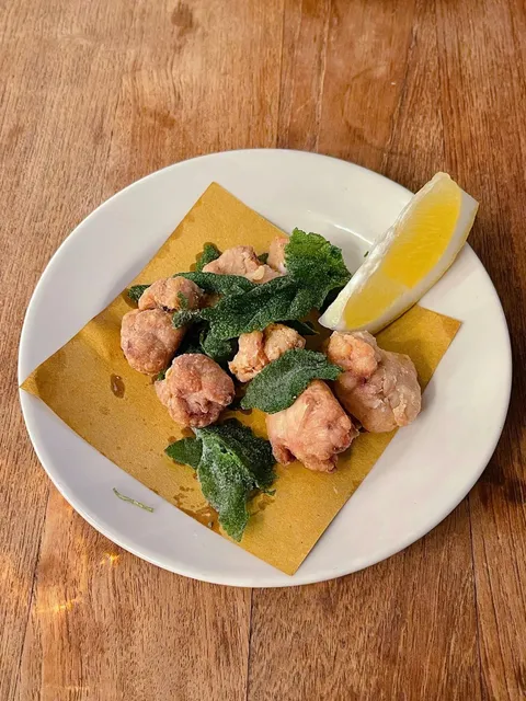 🇬🇧 London | Why Are Lamb Sweetbreads So Delicious?!