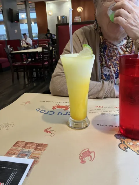 A Good, Hot & Quick Meal! 🍤🌧️ – A Cozy Escape on a Rainy Day