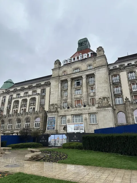 Budapest Must-Visit: Gellért Thermal Baths