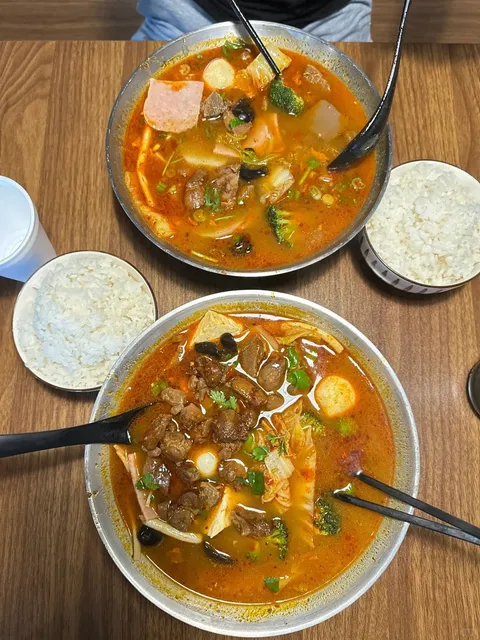 🇺🇸 | THE BEST Small Pot Rice Noodles in all of Tampa! 🍜🌶️