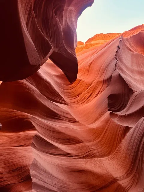  Antelope Canyon: A Photographer’s Paradise Where Every Shot Shines! 