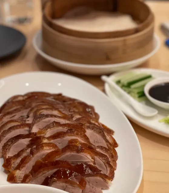 Beijing certified roast duck! Thin as cicada skin!