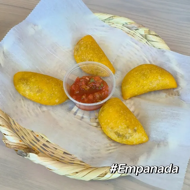 Grand Rapids Food Hunt | Pochis Colombian Restaurant