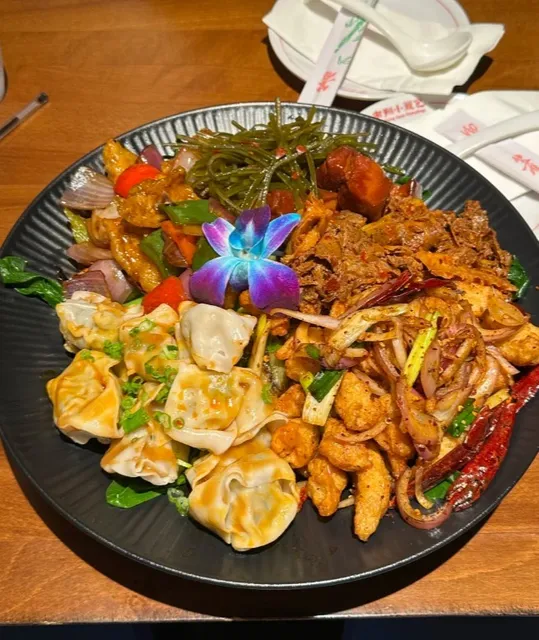 🏆  Nan Xiang Xiao Long Bao: The Ultimate Soup Dumpling Challenge!