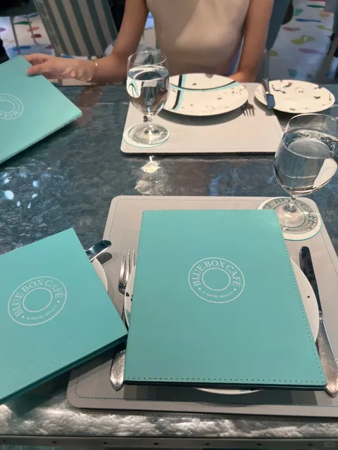 Fifth Avenue Tiffany Afternoon Tea 💎