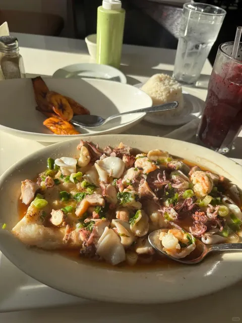 Peruvian Restaurant Recommendation: Mamita