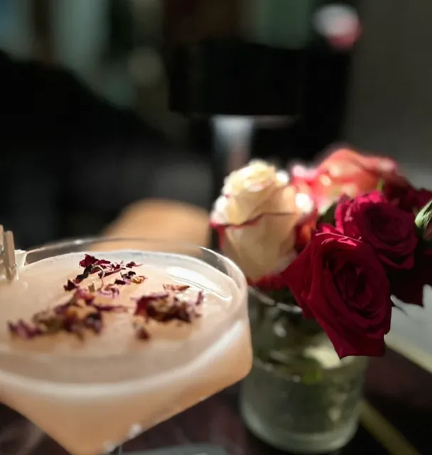 Boston Four Seasons Hotel Trifecta holiday special