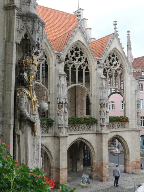 🇩🇪 Brunswick (Braunschweig): A Royal & Whimsical Adventure 🦁🏰