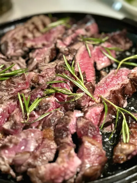 Recommend This Authentic 48-Year-Old Restaurant Near Milan Duomo!