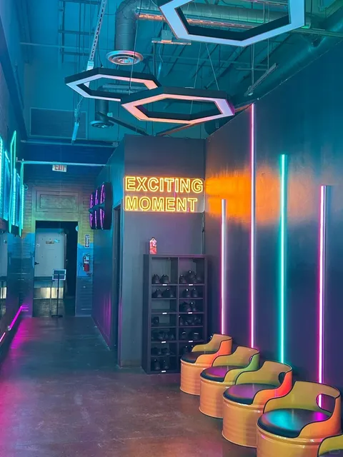 Great Spot for Group Fun in LA | 1 Hour of Sweaty "Hopscotch" Action! 