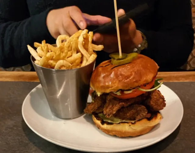 Kamloops Food Discovery | Must-Try Italian Bistro for Road Trippers