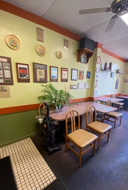 🥘 The Little Polish Diner | A Cozy Taste of Eastern Europe