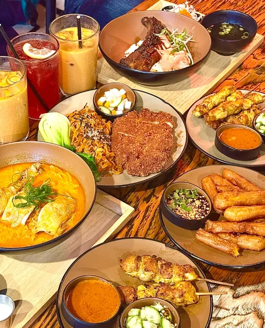 KHAO·SOI Review: Insta-Worthy Thai Spot—But Is It Worth the Hype? 🍜📸