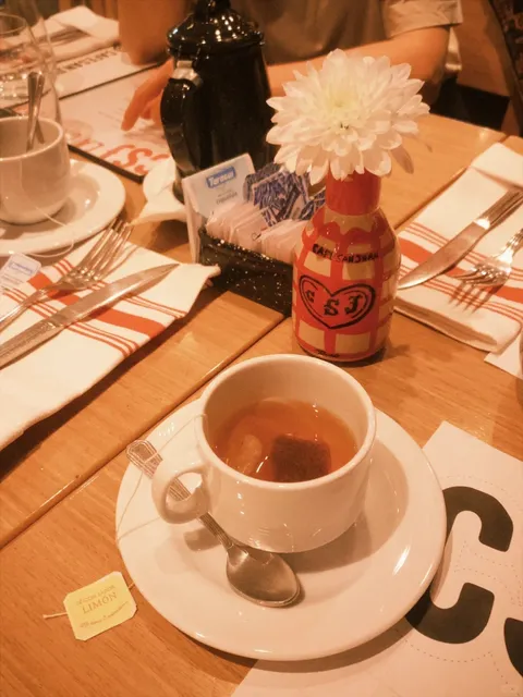 Buenos Aires | Café San Juan: A Hidden Gem in San Telmo! 🐟✨​​