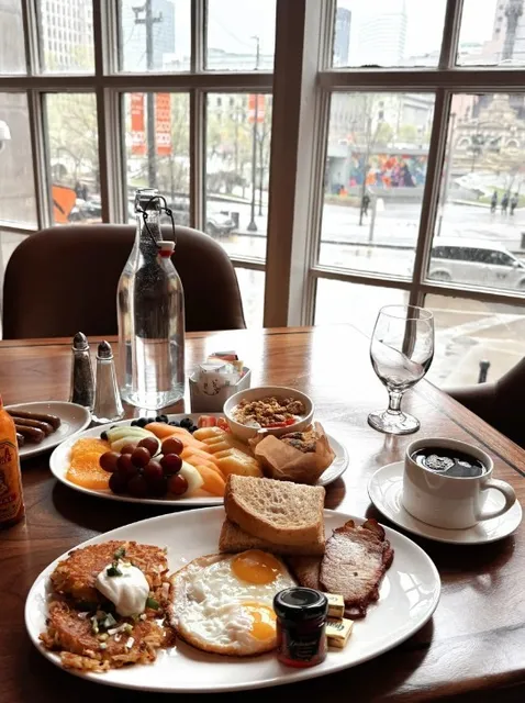 🏨 Hotel Cleveland - Autograph Collection |A Legend Reborn in Downtown