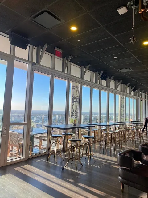 Third Time in San Antonio — The Only Hotel I Want to Recommend!!