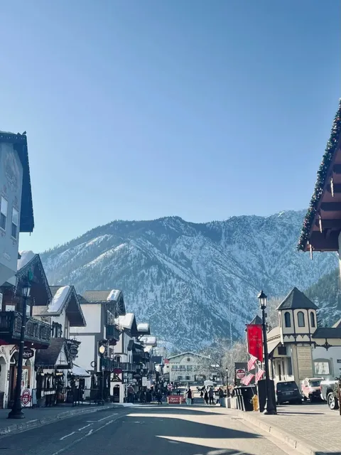 I really regret visiting Leavenworth, a small town near Seattle… 🥲