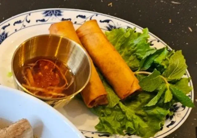 🍜 New Saigon Restaurant | Pittsburgh's Go-To for Vietnamese Comfort