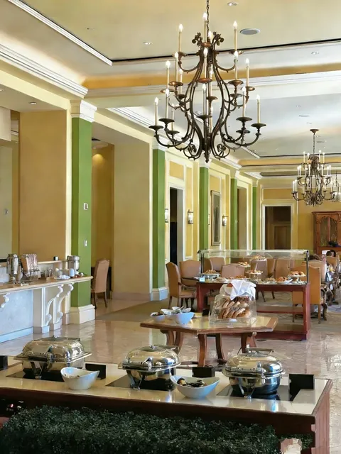 Choose This Lakeside Resort Hotel at Lake Las Vegas