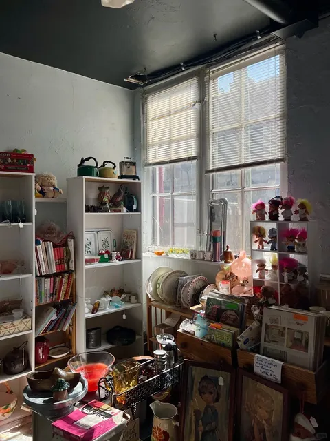 Cincinnati Thrifting | Mercantile Mall 🏺🛍️✨