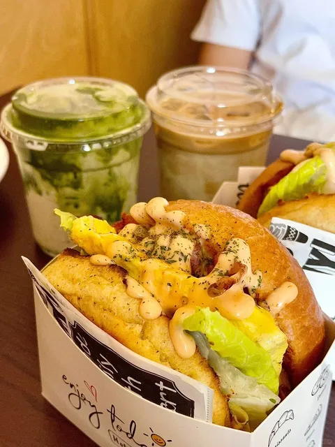 Lately Café: A Hidden Gem in Queens