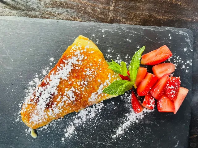 🇺🇸 Aspen Dining | French Alpine Bistro – Crêperie du Village 🍽️🇫🇷