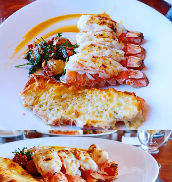 Reykjavík | A Cozy Retro Lobster Restaurant in a Charming Cabin