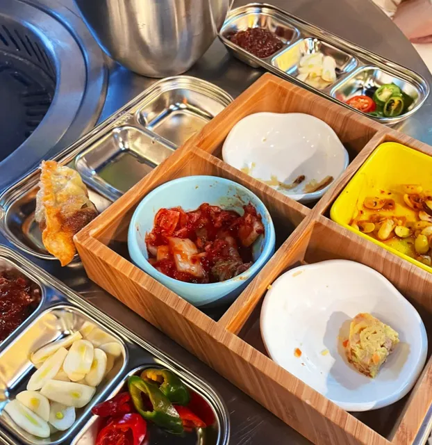 🇸🇬 Ah, it's hard to explain to you non-meat eaters...