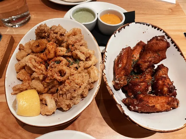 Vox Kitchen & Bar in Costa Mesa - A Must-Try Near Irvine! 🍴✨