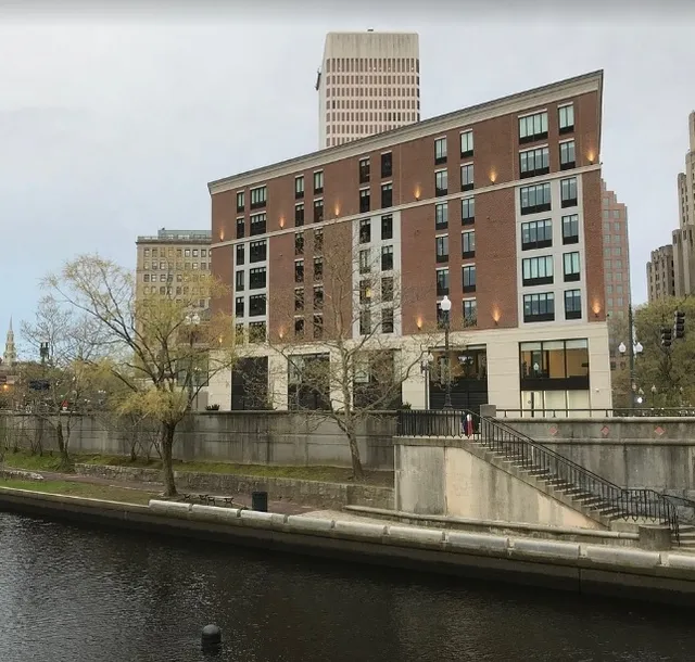 A Wonderful Stay with River Views!