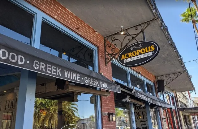 Trying a Delicious Lunch!