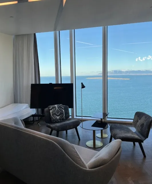 🇮🇸 Iceland Hotel Review | Living in the Clouds of Reykjavik ☁️