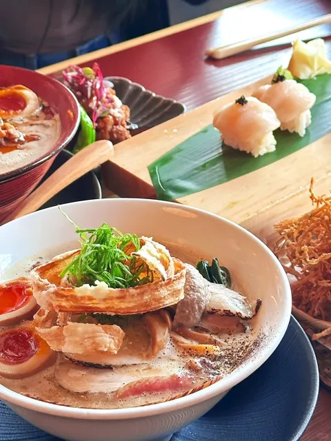 I finally got to try Michelin-recommended ramen! 