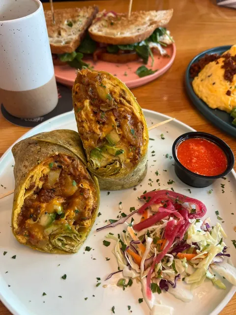 Brunch at South Coast 🍃 The Best Burrito Near Irvine  