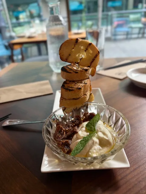 🇨🇦 ​​New Fuji: Vancouver’s Cozy Izakaya Gem!​​ 🍶✨