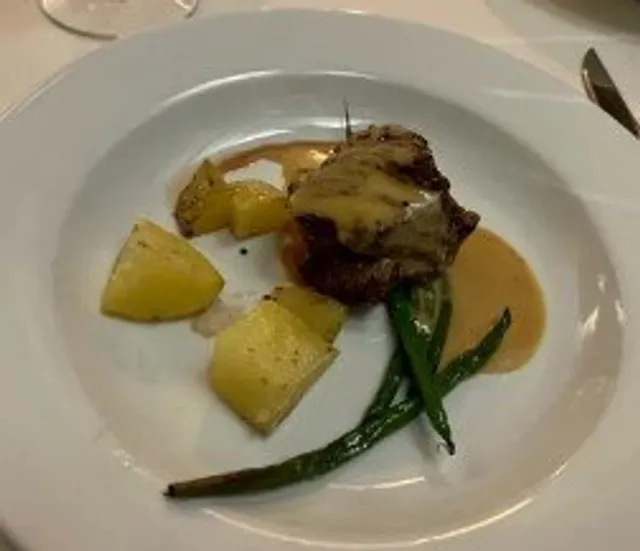 Elizabeth’s on 37th 🍷🌿 | A Historic Savannah Dining Experience!