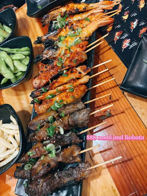 Vegas Food Spots That Didn’t Disappoint! 🍽️✨