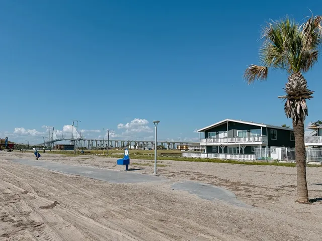 🌊 Checked in at North Beach, Corpus Christi – Hello, Gulf of Mexico! 