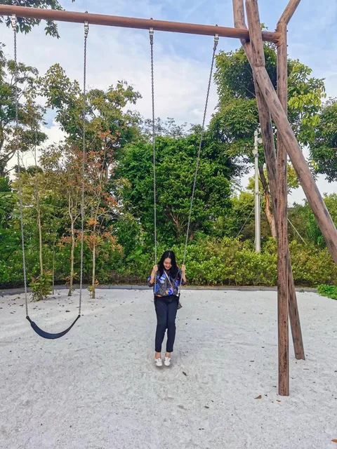 Singapore's First Urban National Park | A Whopping 53 Hectares🌿🌴