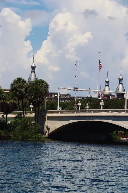 Bravely Conquers America!!