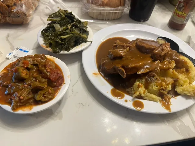 🍽️ Family Dinner at a True Gem! 👨‍👩‍👧‍👦