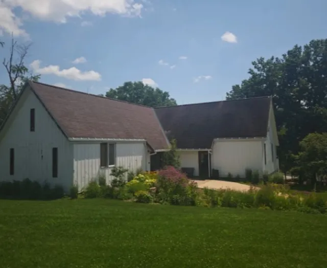 🐄 Round Hill Park | A Family-Friendly Farm Escape in Elizabeth