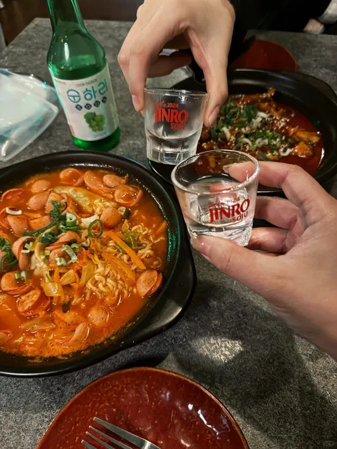 🇳🇿 Dunedin's Hidden Korean Gem! 🌧️🔥