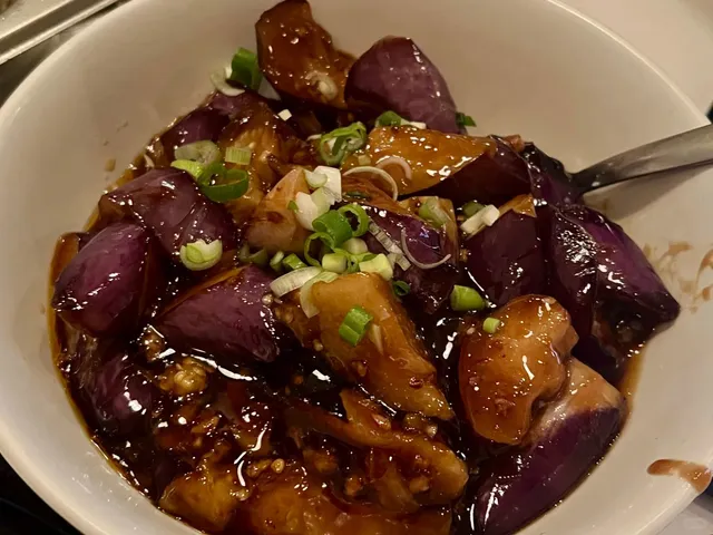 Authentic Shanghai Cuisine in Milwaukee | Jing's 🥢🍲