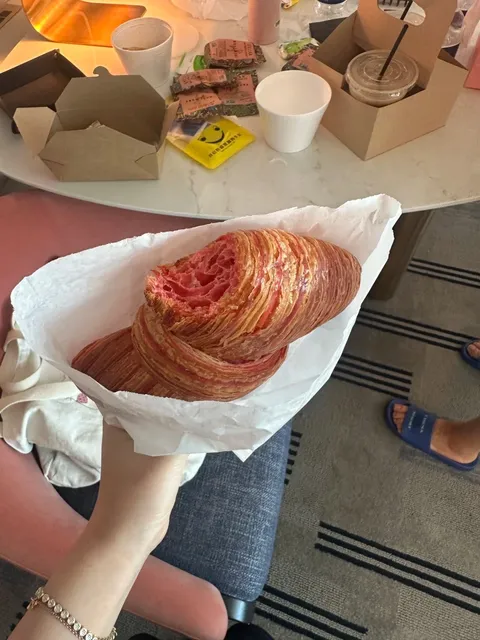 Las Vegas｜Fontainebleau Hotel is Amazing! 😎