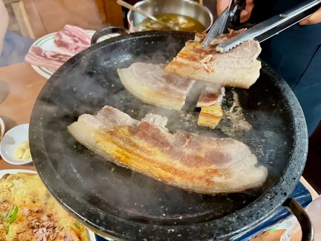 Chicago’s Top Korean Restaurant? Even Koreans Are Lining Up! 🏆